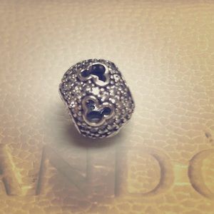 Disney Pandora Mickey Silhouette, CZ #791442C2